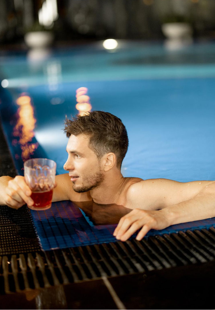 boutique resort tab 4